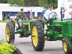 Tractor show 2 small
