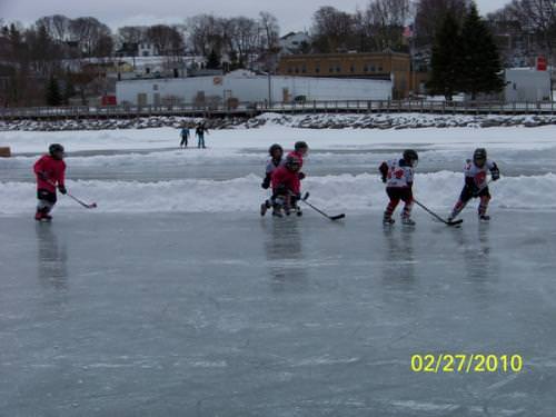 youth-pond-hockey-02